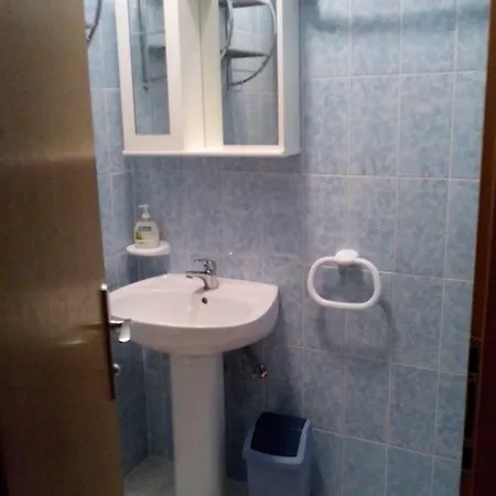 Ranko - 50 M From The Beach Apartment
