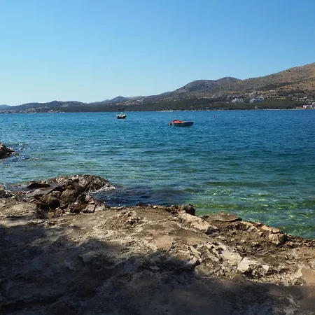Ranko - 50 M From The Beach * Donji Okrug (Ciovo)